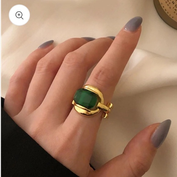 Statement Ring - Picture 6 of 9